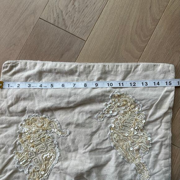 Set of 2 Linen Mother of Peal Seahorse and Starfish Pillow Covers 15x15 - Picture 6 of 8